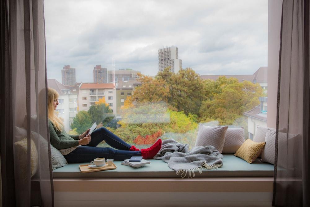Radisson Blu Hotel, 4*